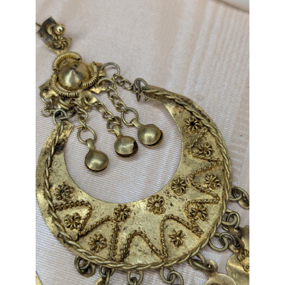 Vintage Gold Tone Chandelier Earrings Round Bell Accents Belly Dancer Coin Drop - Picture 6 of 10
